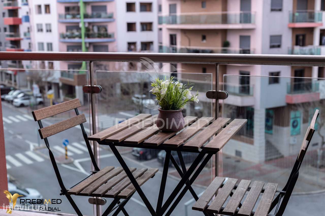 Apartamento T2 Jardim da Amoreira - Grande imagem: 5/29