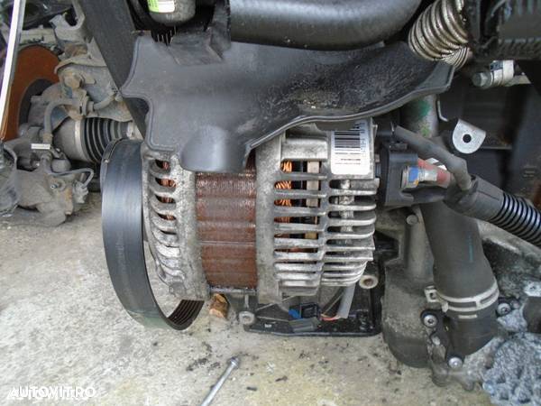 Alternator Renault Espace 4  2.0 DCI din 2009 - 1