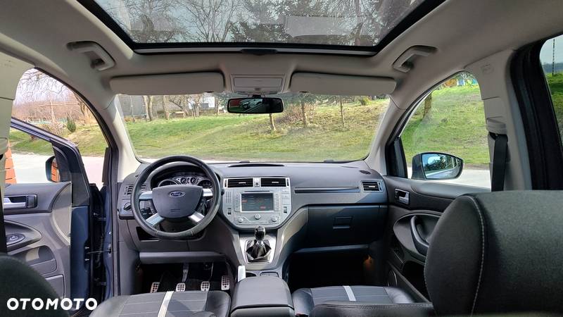 Ford Kuga 2.0 TDCi Titanium S - 26