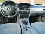 BMW Seria 3 318d - 8