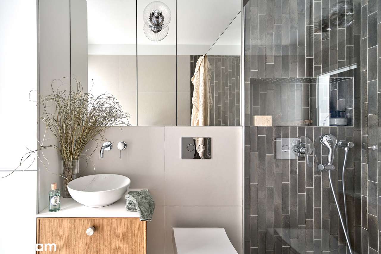 OSTATNIE!!! OD RĘKI! 3 pok. z balkonem/ BEZCZYNSZOWE / M. PARKINGOWE! - Pełny obrazek: 5/16