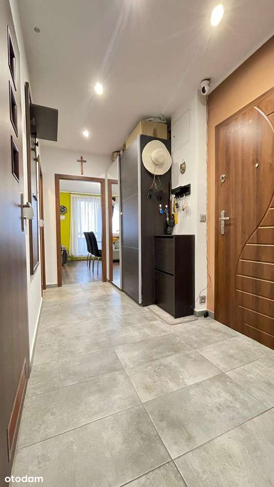 Na sprzedaż: przestronne 4-pokojowe mieszkanie-10