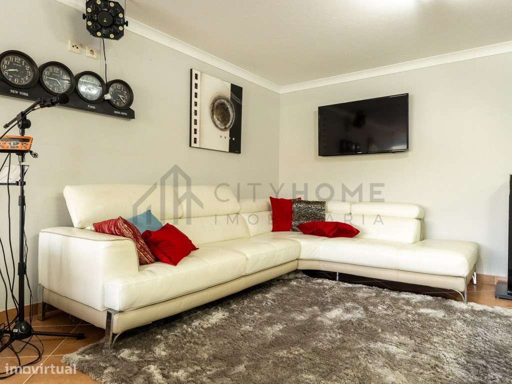 Moradia T5 contemporânea com Piscina e vista Mar na Galé em Albufeira-29