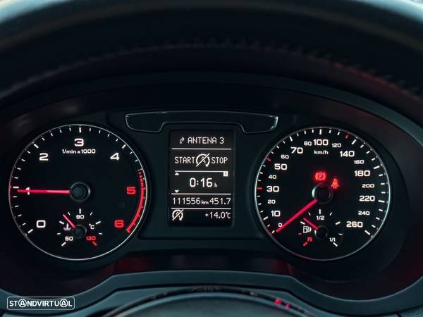 Audi Q3 2.0 TDI Design - 22