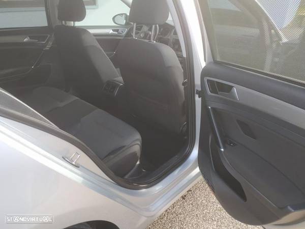 VW Golf Variant 1.6 TDi Confortline - 8