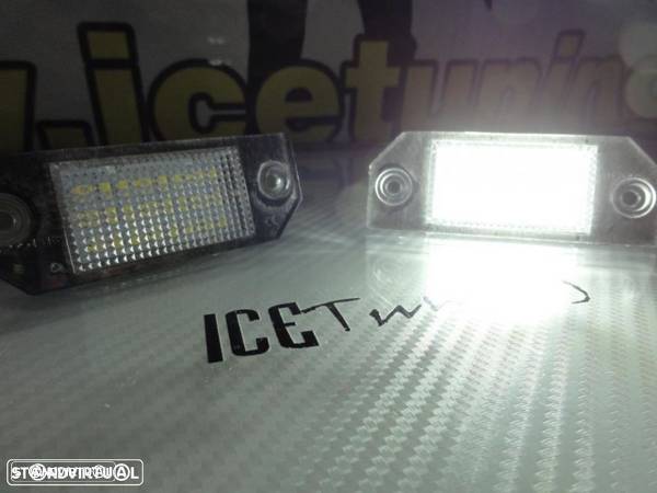 Suporte de lampada de matricula com led branco para Ford C-Max, Focus MK2 03-08 - 14