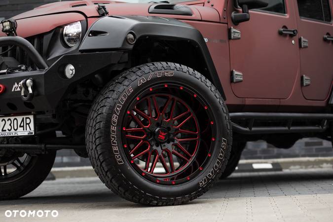 Jeep Wrangler - 31