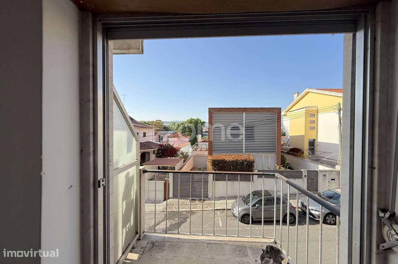 Oportunidade de reforma: apartamento de 1 quarto com terraço privat...-8