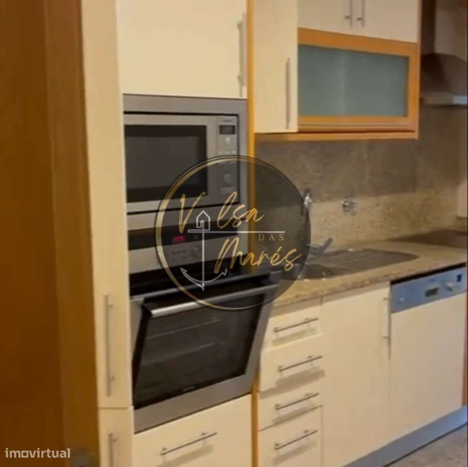 Fantástico T2 à venda na Granja-13