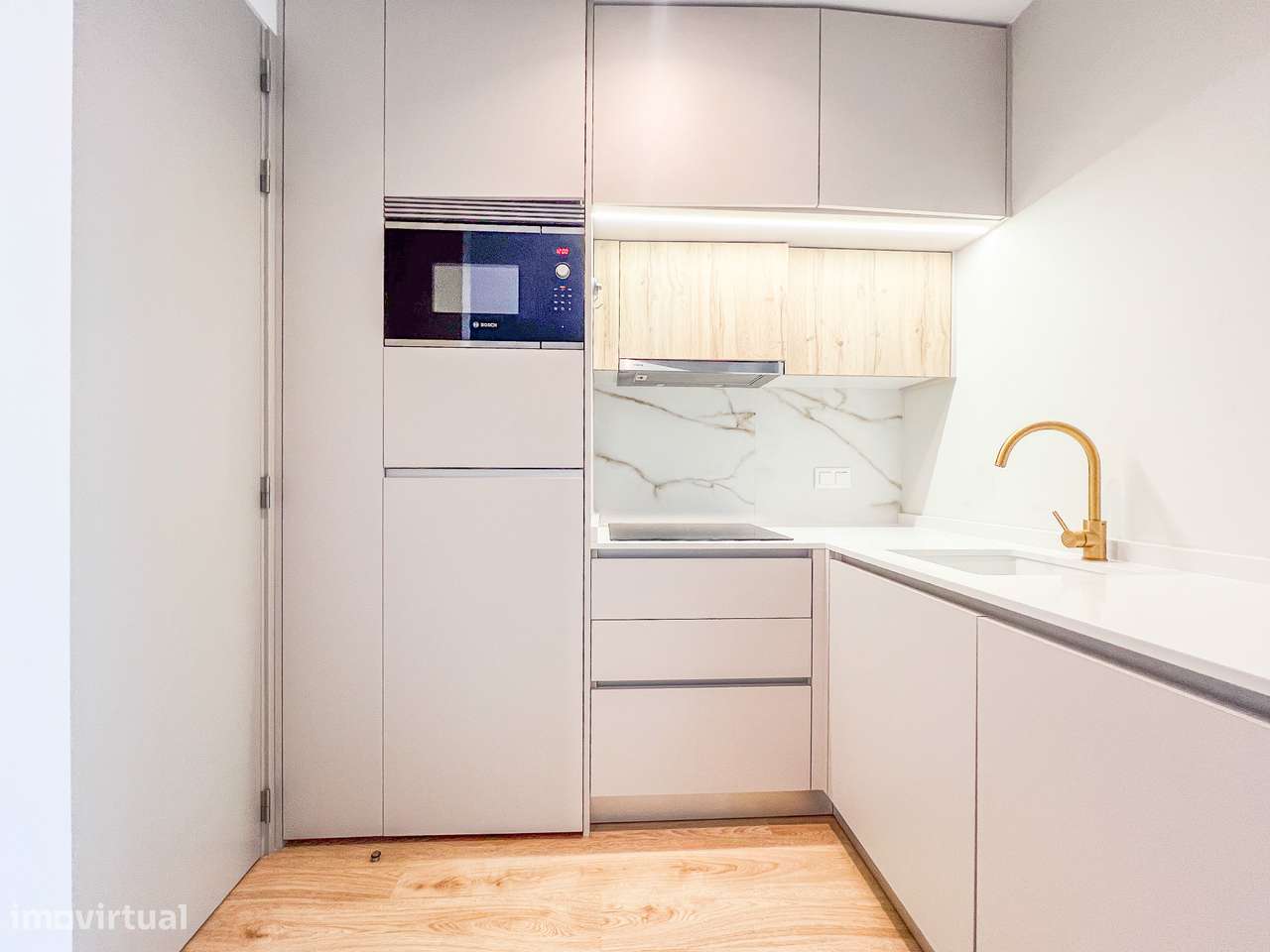 T0 Novo c/ Piscina e Lugar de Garagem em Santa Marinha (VL8) - Grande imagem: 4/16