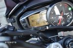 Triumph Street Triple - 10