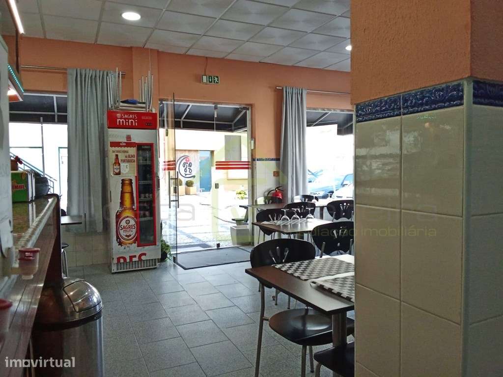 Churrasqueira e Snack Bar para Venda-5
