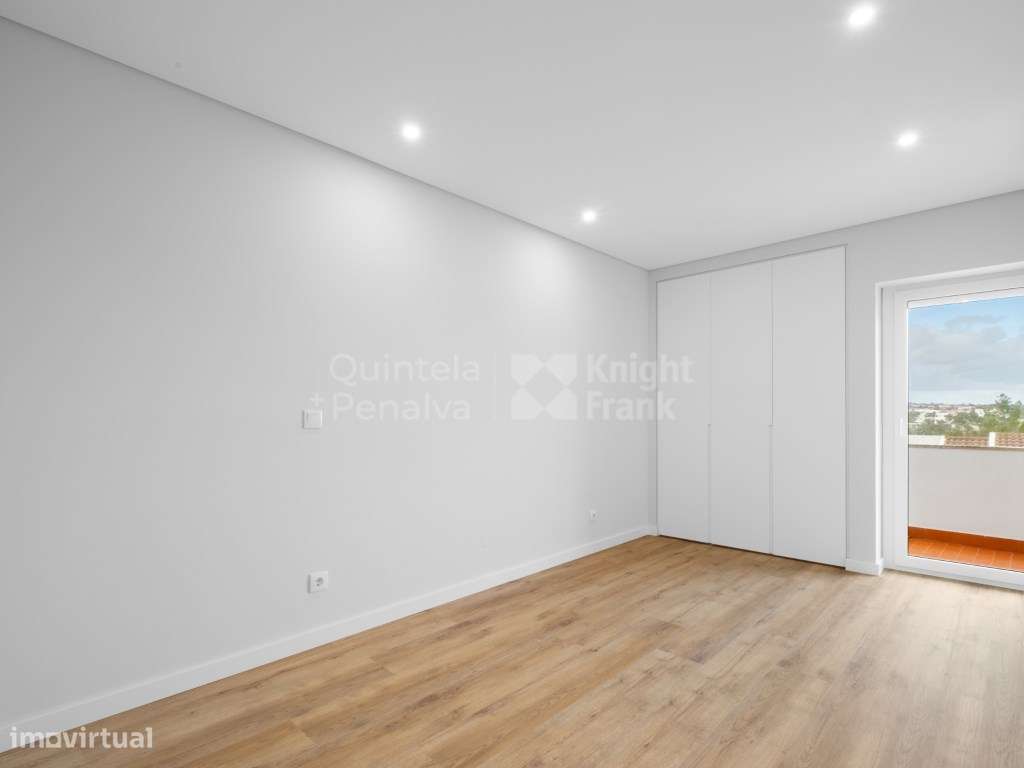 Apartamento T3 renovado na Quinta da Bicuda em Cascais-18