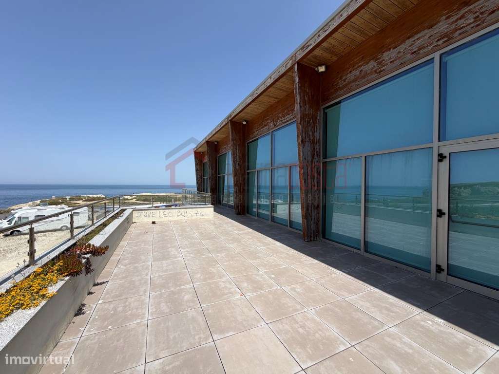 Espaço Comercial para venda em Peniche-9