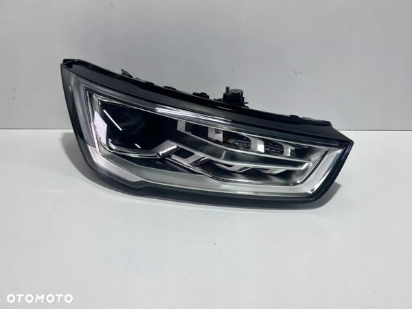 AUDI A1 8XA LIFT XENON LAMPA LEWA PRAWA - 3