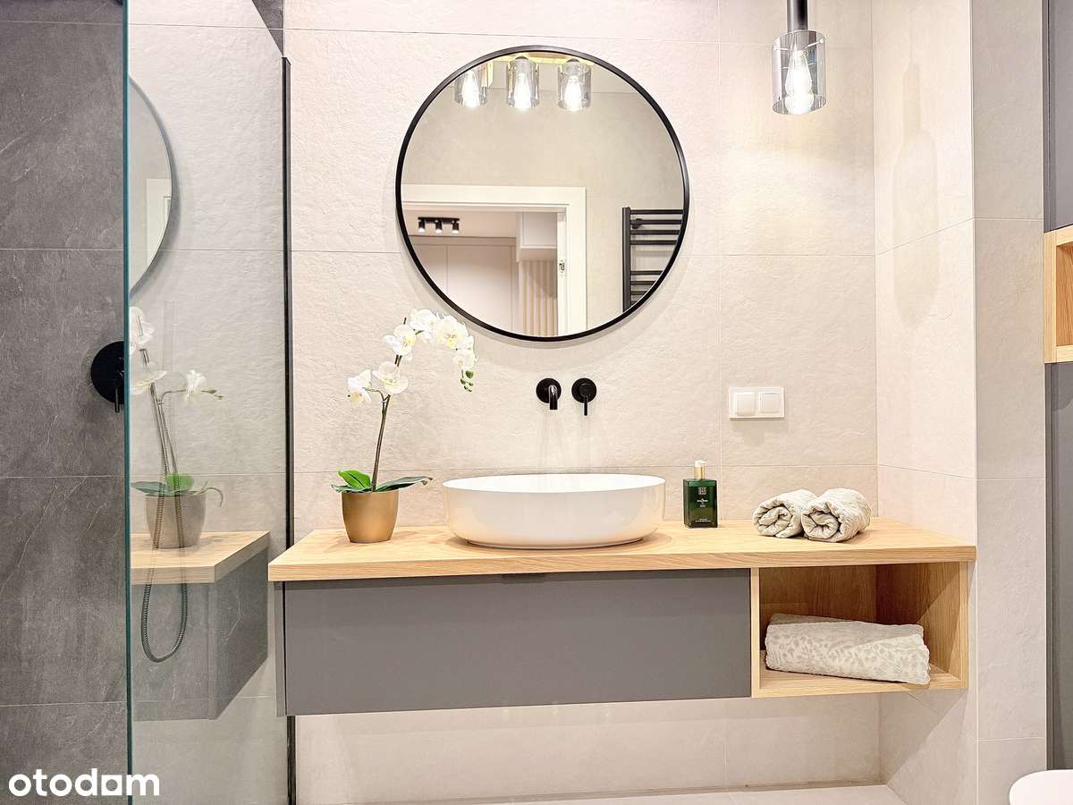 REZERWACJA - NOWOCZEŚNIE URZĄDZONE "MIESZKANIE POD KLUCZ" - PIĄTKOWO-5