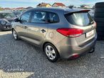 Kia Carens 1.6 GDI Family - 4