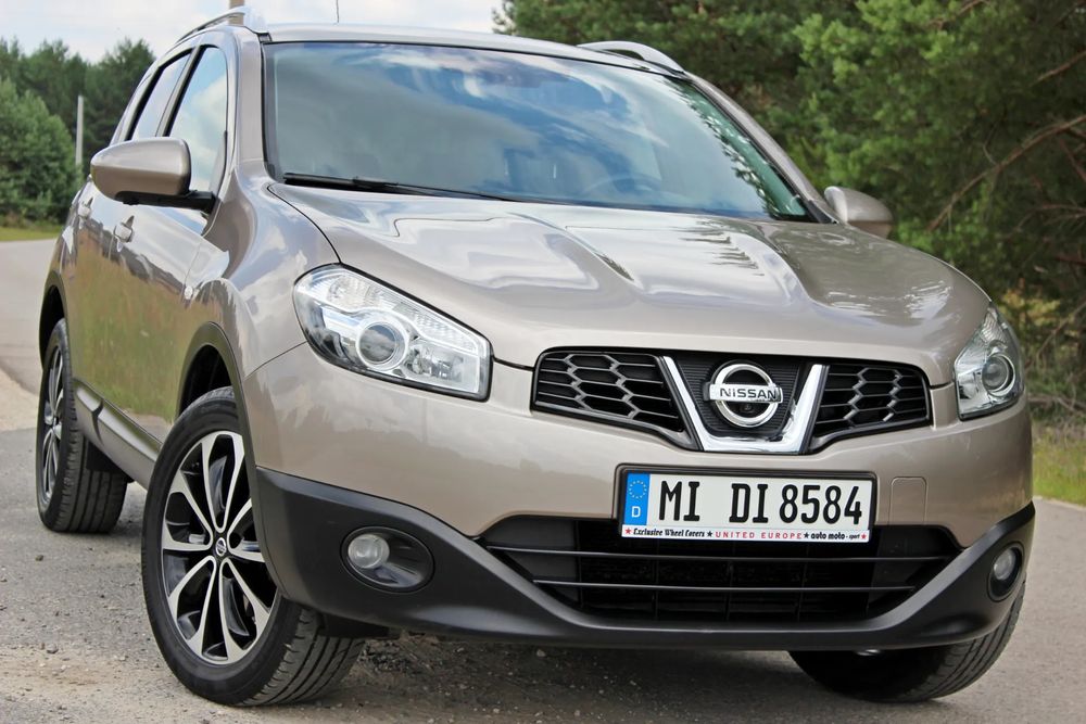Nissan Qashqai I (2007-2013) 2.0 360 2012