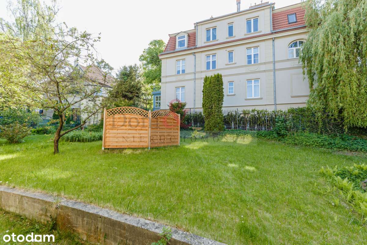 Odnowione, słoneczne 5 pokoi w kameralnym budynku-5