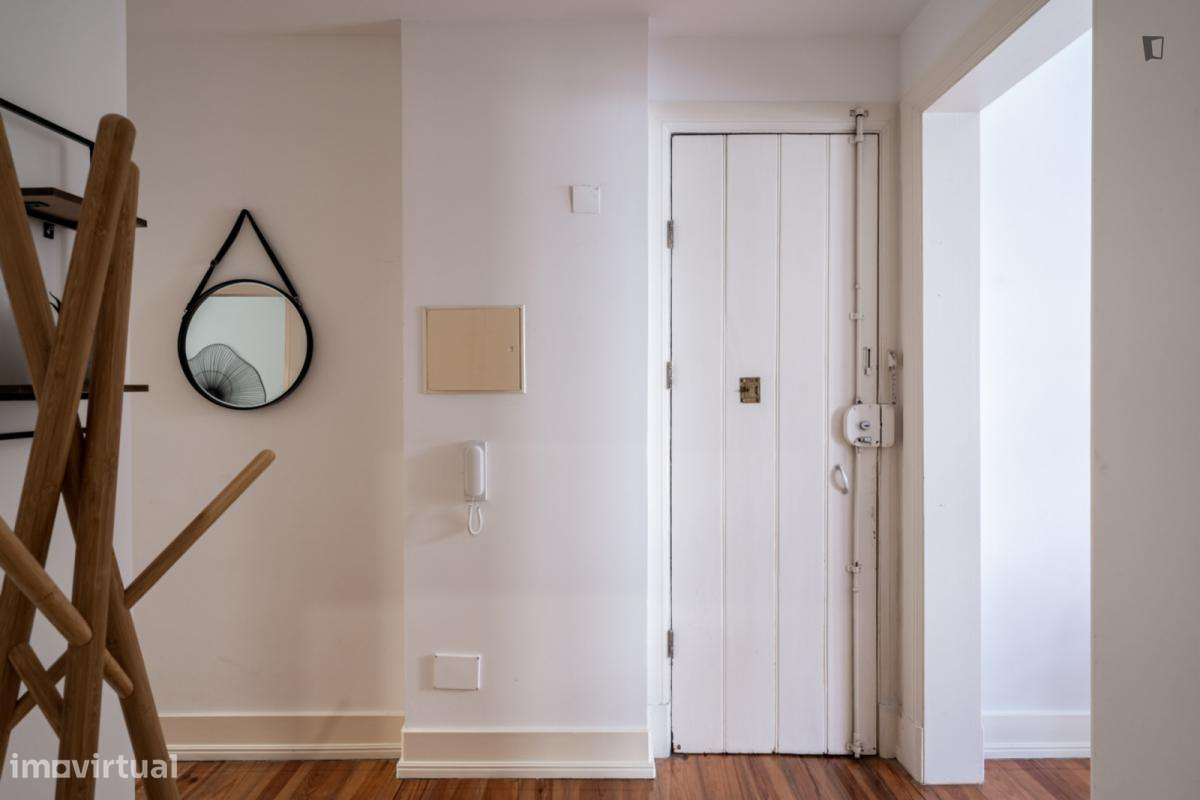 Apartamento com 1 quartos - localizado em Campo de Ourique Lisbon - Grande imagem: 2/6