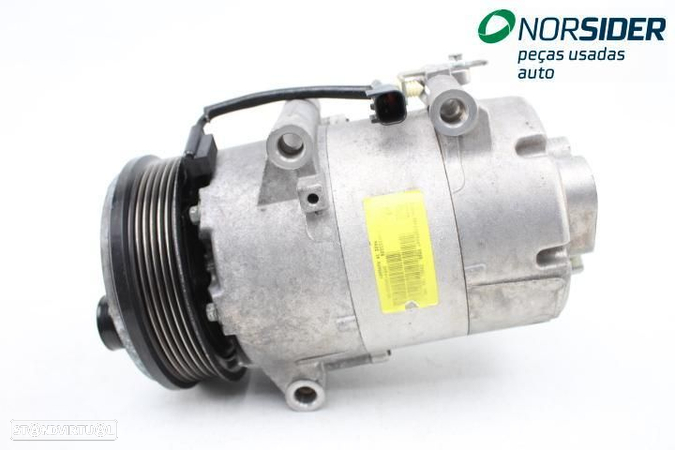 Compressor do ar condicionado Ford Kuga|08-10 - 3