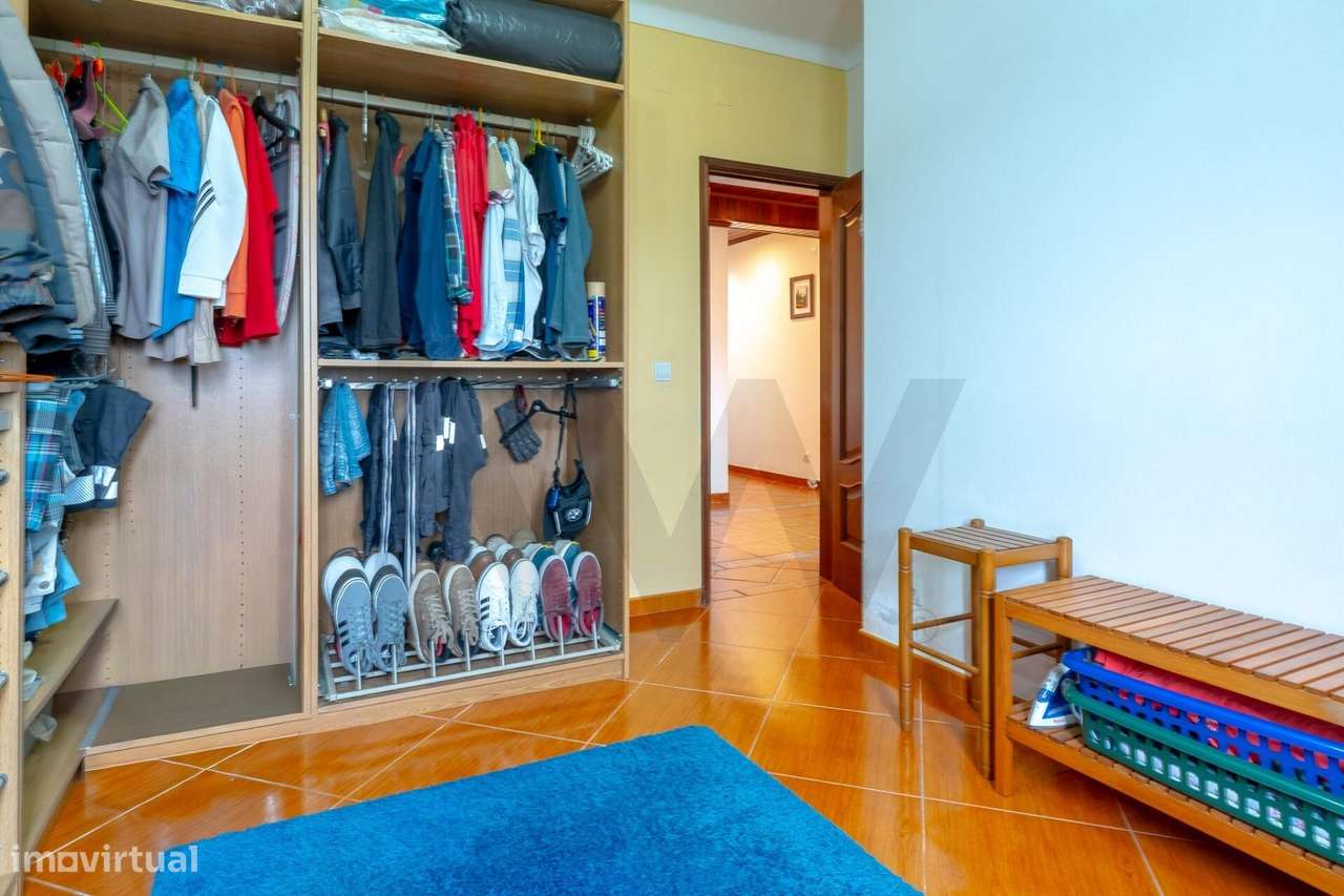 Moradia T3+2 com Piscina, Ginásio, Jardim e Garagem 200 m2-17