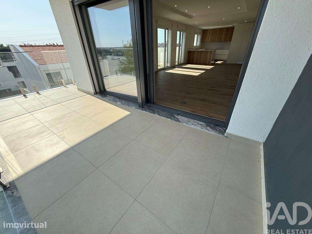 Apartamento T3 em Laranjeiro e Feijó de 159,00 m2 - Grande imagem: 5/29