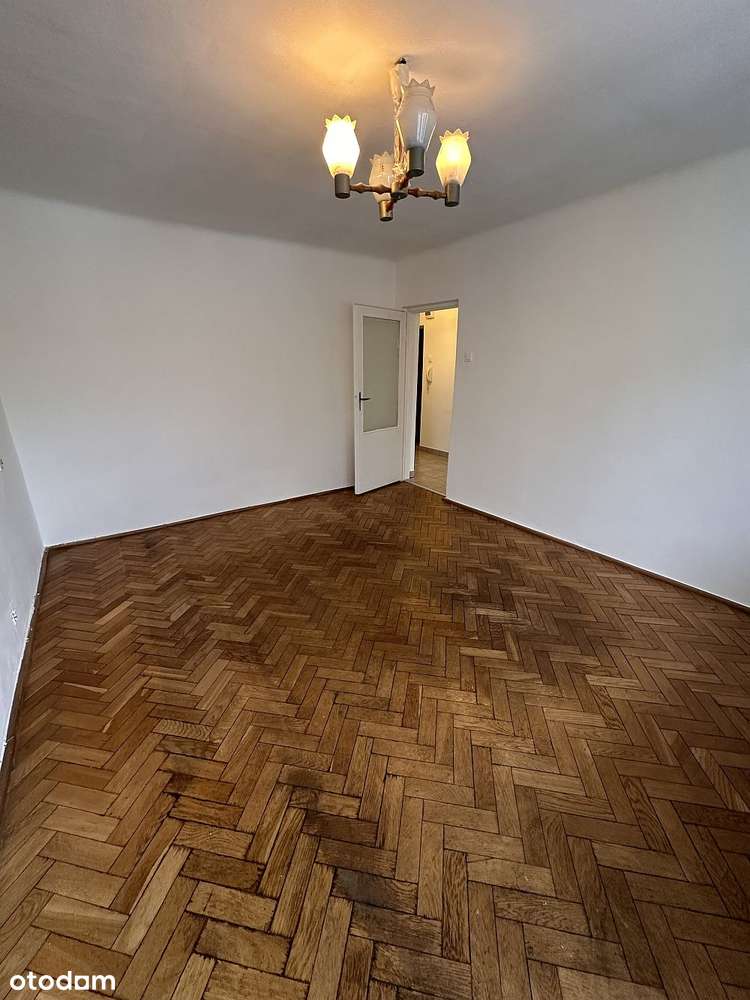 M3 blisko CKD , I piętro , Stary Widzew ul. Neonowa-2