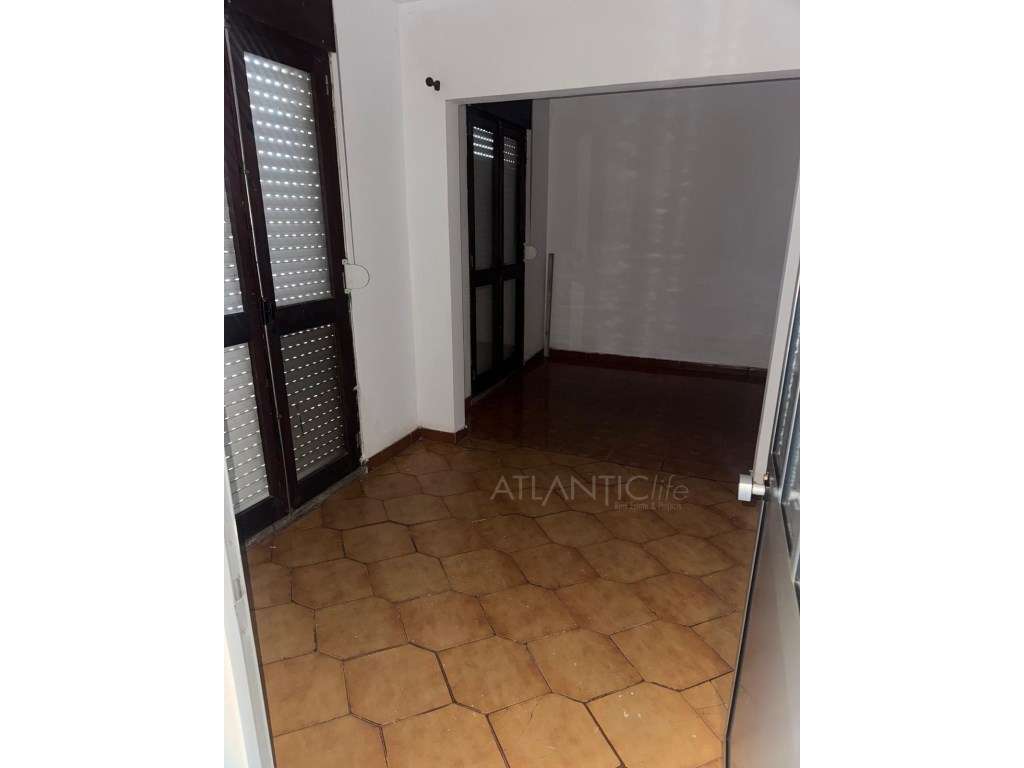 Apartamento T3 para Arrendamento com Excelente Localização- Vale da... - Grande imagem: 3/8