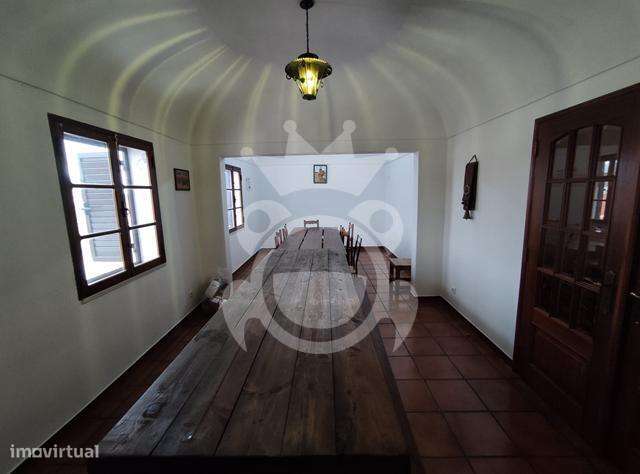 Moradia T3 no centro da Vila de Redondo-13