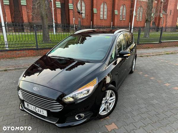 Ford S-Max 2.0 TDCi Titanium - 1