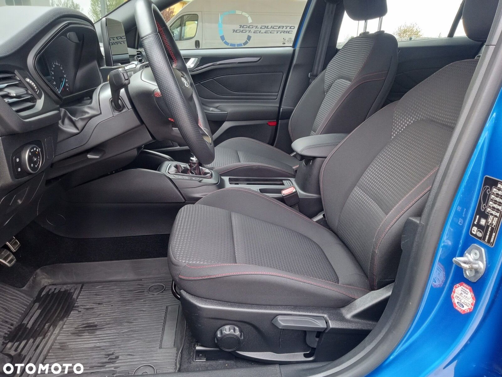 Ford Focus 2.0 EcoBlue ST-Line - 11