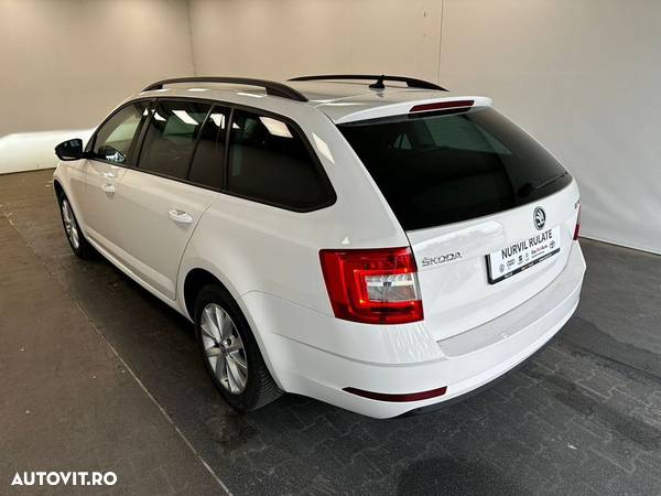 Skoda Octavia Combi Diesel 1.6 TDI DSG Style - 13