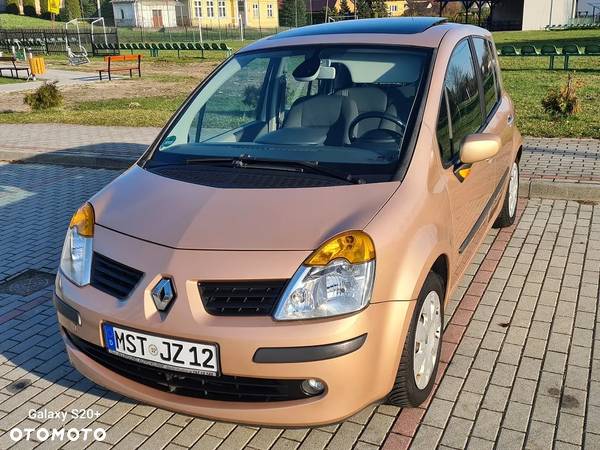 Renault Modus 1.6 16V Privilege - 10