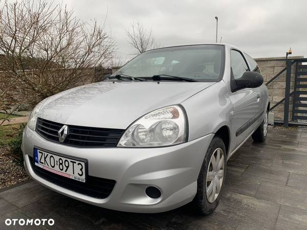 Renault Clio 1.2 16V Alize - 1