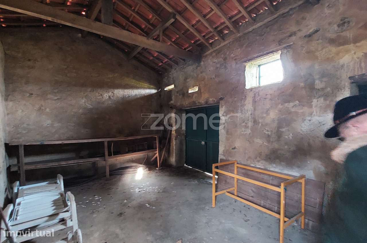 Quinta T4 com Terreno de 1.800 m² em Nogueira do Cravo-7