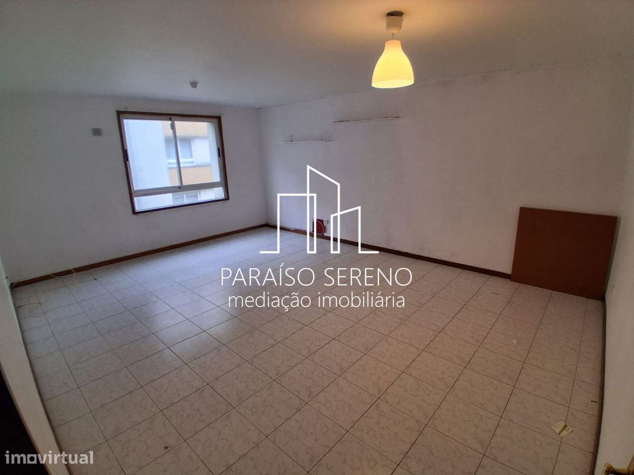 Apartamento T3 Remodelado com Garagem em Baguim do Monte-14