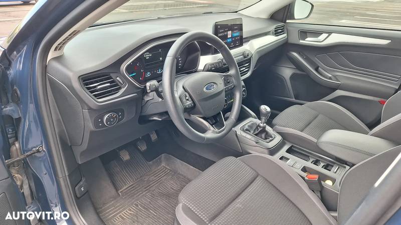 Ford Focus 1.5 EcoBlue Trend - 6