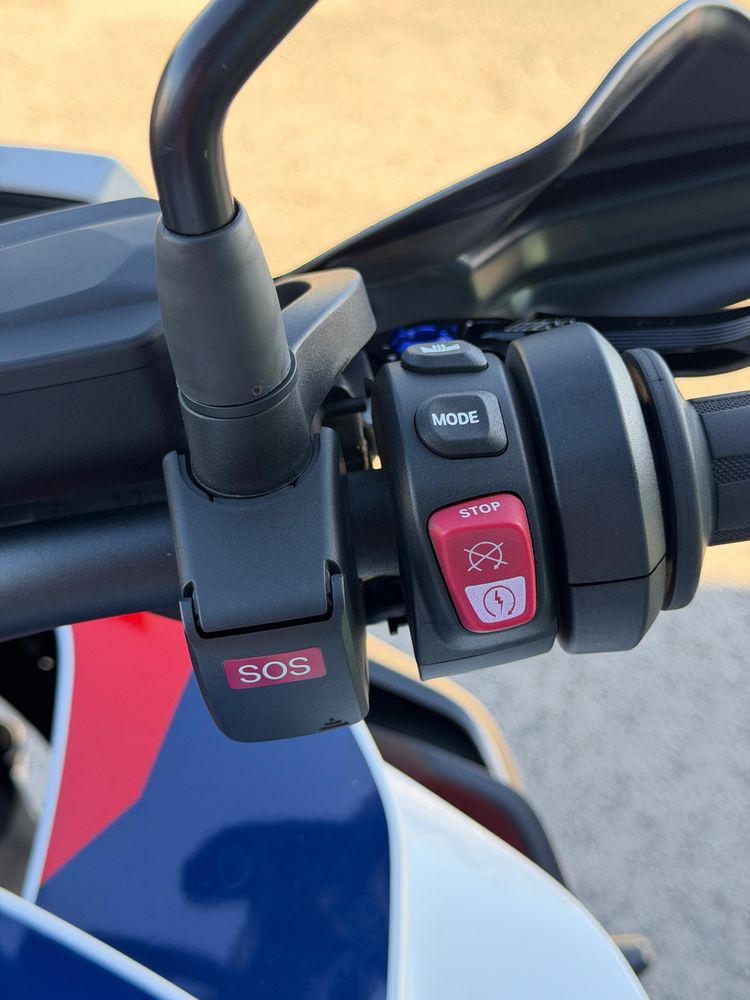 BMW S 1000 XR