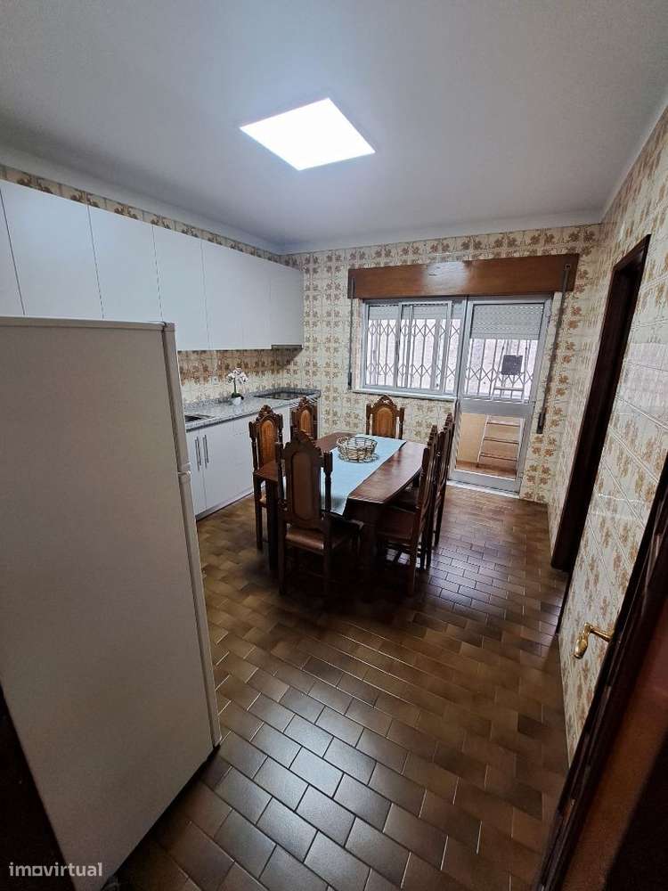 Apartamento T3 - Centro de Lamego - Grande imagem: 4/18