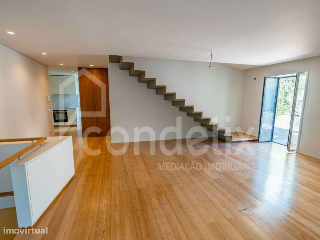 Moradia exclusiva junto ao Carolina Michaelis, Porto - Grande imagem: 4/50