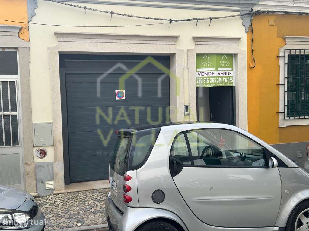 Moradia em Banda T2 Moderna junto à Baixa de Faro-6