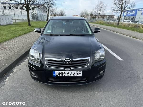 Toyota Avensis 2.0 VVT-i Sol - 3