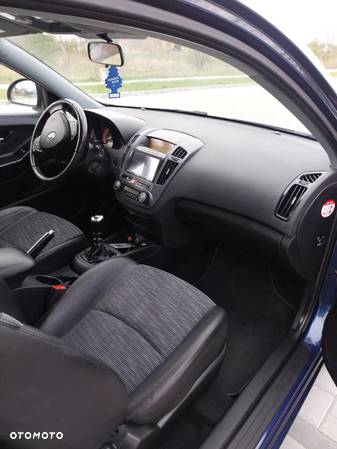 Kia Ceed Cee'd 1.6 Comfort - 5