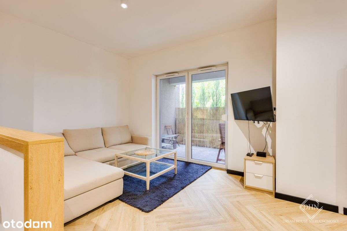 Loftowa kawalerka z miejscem parkingowym Centrum-9