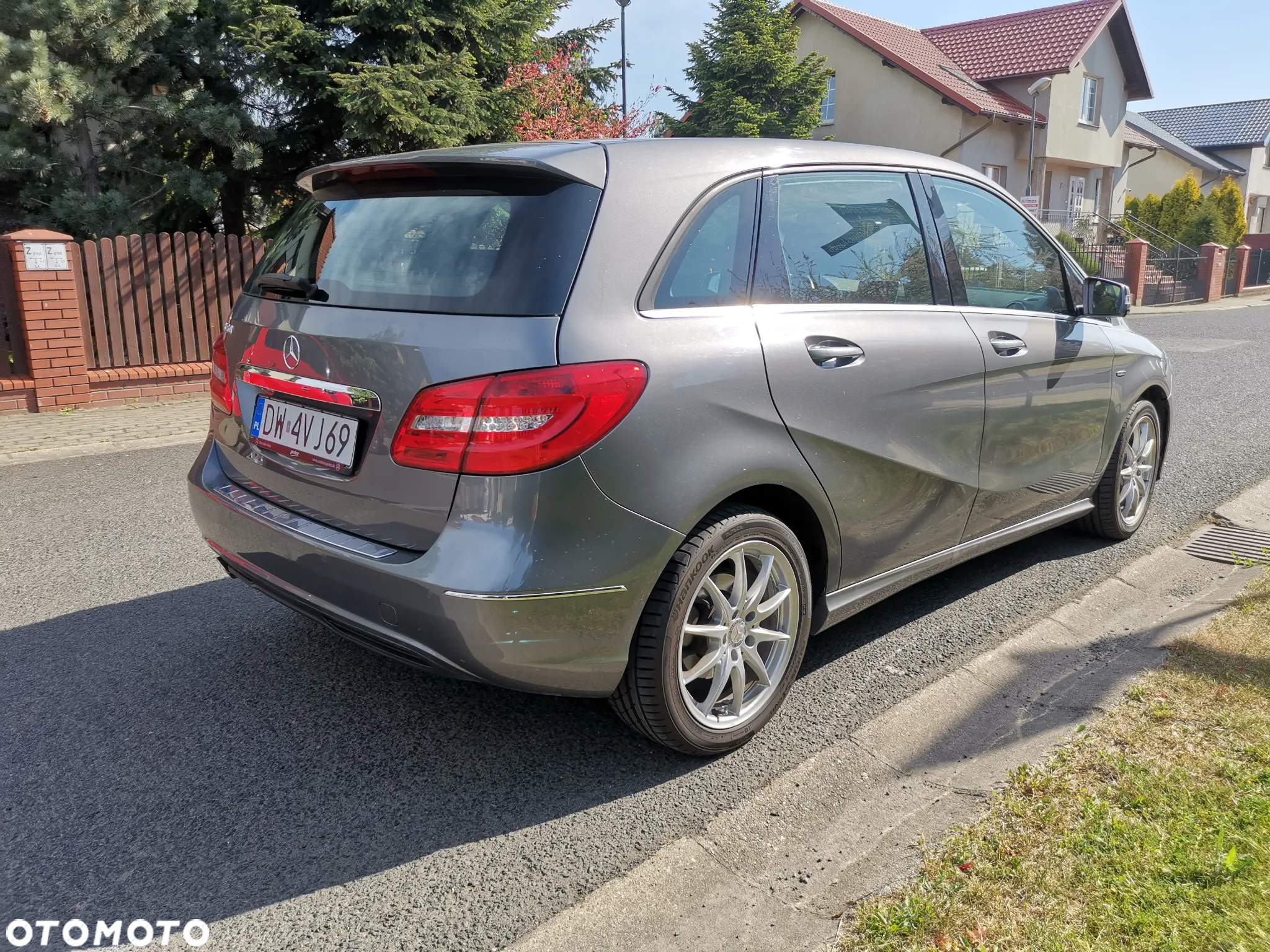 Mercedes-Benz Klasa B 180 (BlueEFFICIENCY) - 12