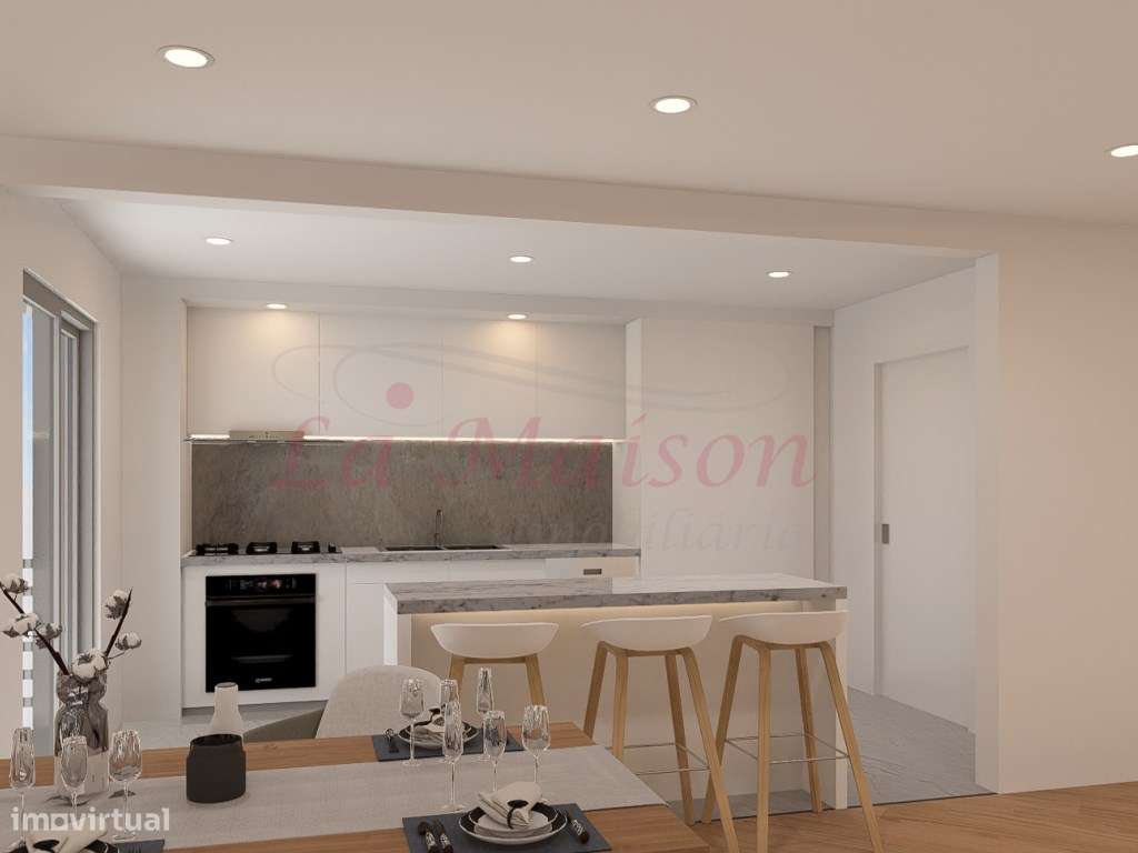 Apartamentos T3 com parqueamento novos em Vialonga-1