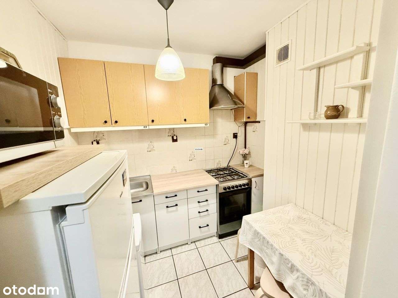 Stylowe 2 pokoje na 9. piętrze, ul. Wałowa – blisk-12