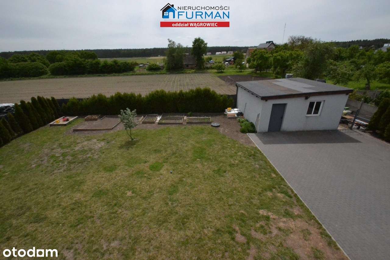 Zadbany dom na sprzedaż, 6 pokoi-17