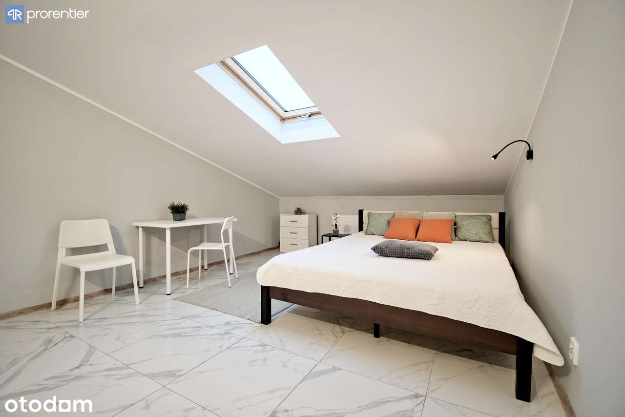 Duże na 3 piętrach z pokojami na wynajem i inne usługi - BEZ PROWIZJI-16